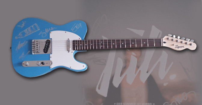 BÜ Juli Gitarre   BÜ Juli Gitarre