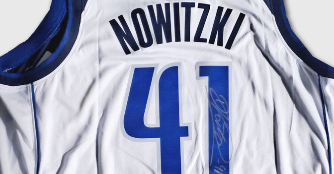 BÜ Nowitzki Trikot   BÜ Nowitzki Trikot