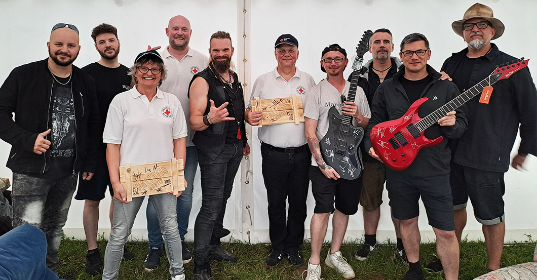 BÜ Saltatio Holzkiste   BÜ Saltatio Holzkiste