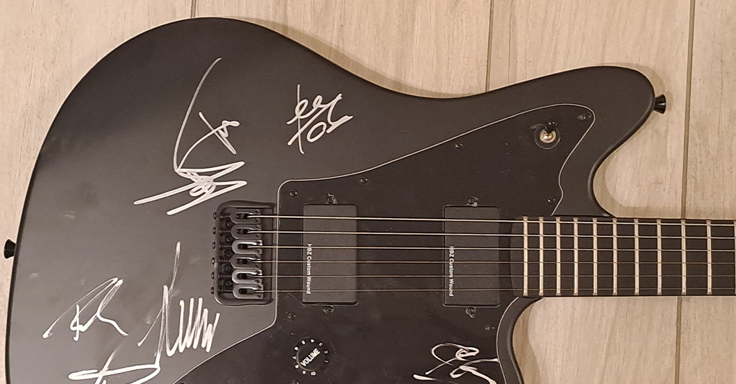 BÜ Saltatio schwarz   BÜ Saltatio schwarz