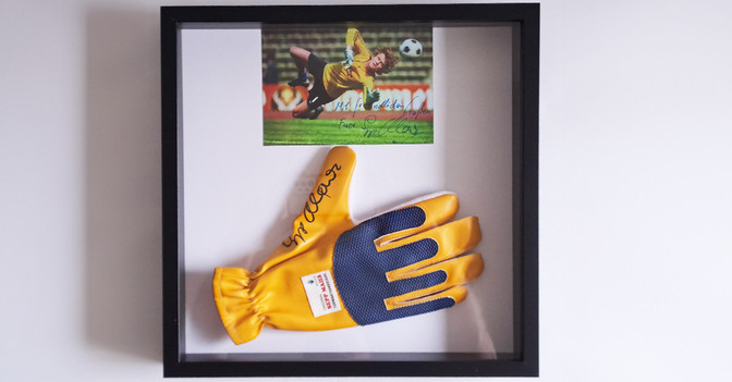  BÜ Sepp Maier Hand 