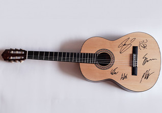  BÜ Versengold Gitarre  