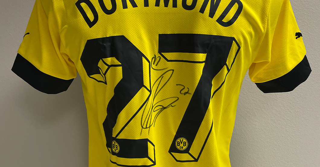 BVB Trikot von Adeyemi   BVB Trikot von Adeyemi