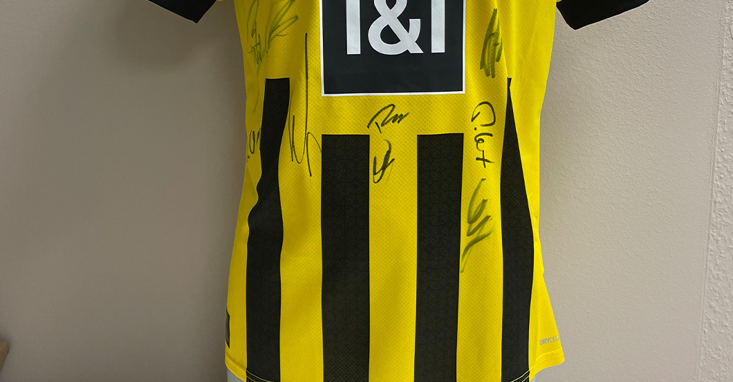 BVB Trikot von Adeyemi   BVB Trikot von Adeyemi