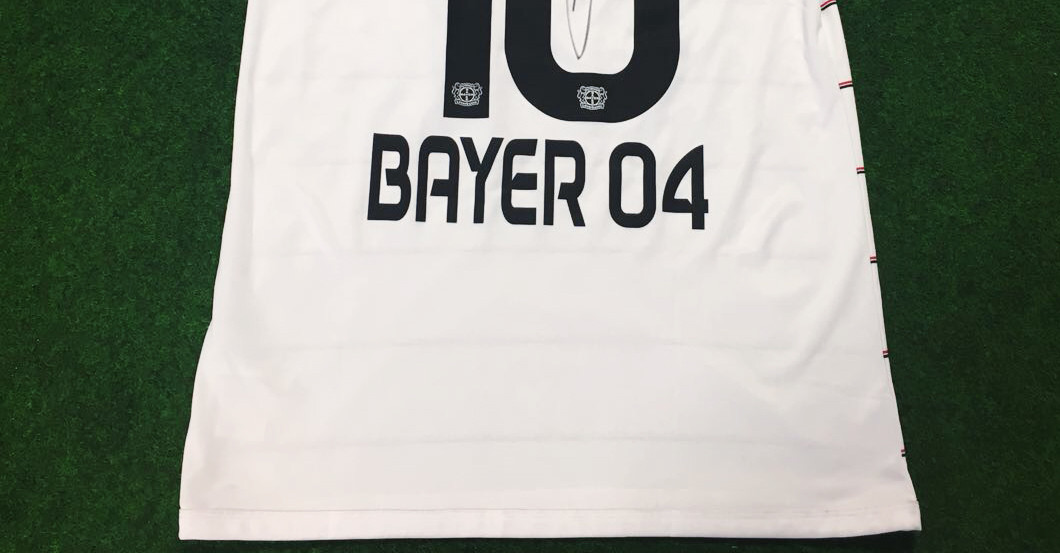 Calhanoglu letztes Trikot   Calhanoglu letztes Trikot