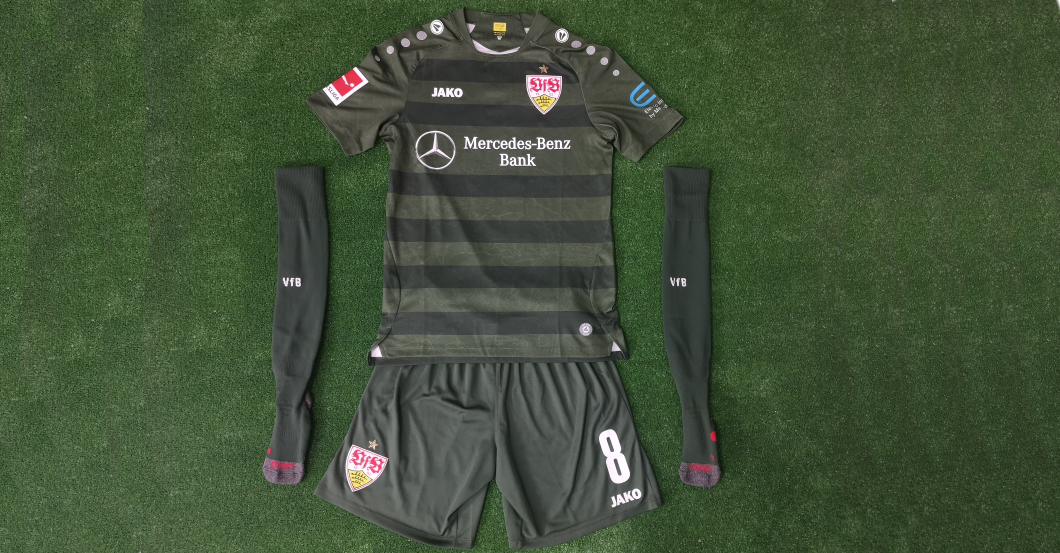  Castro Ausweichoutfit 