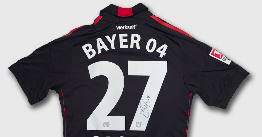 Castro Leverkusen Trikot   Castro Leverkusen Trikot