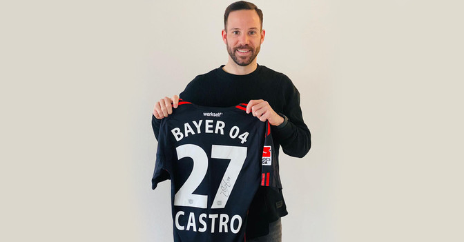 Castro Leverkusen Trikot   Castro Leverkusen Trikot