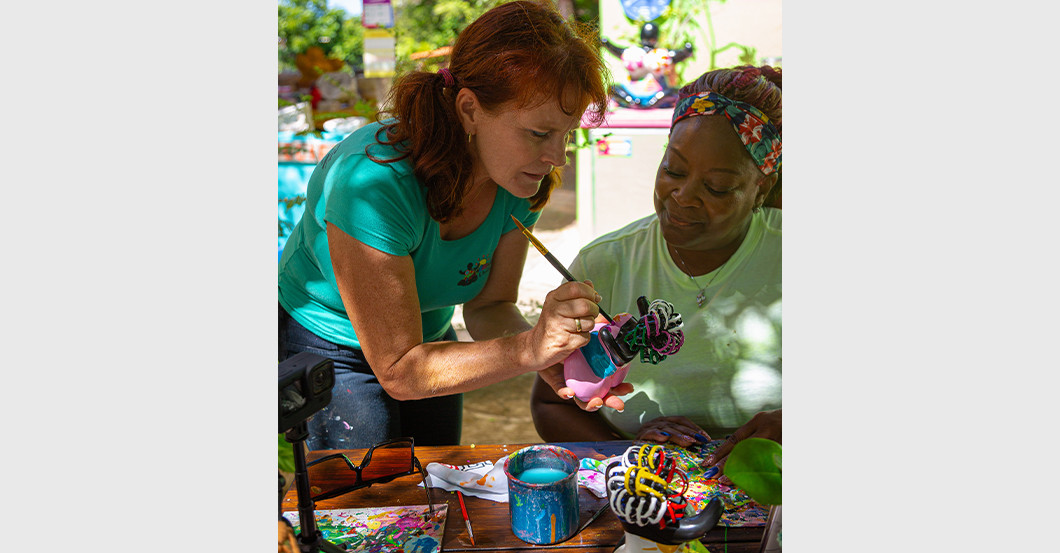 Chichi-Figur   Chichi-Figur