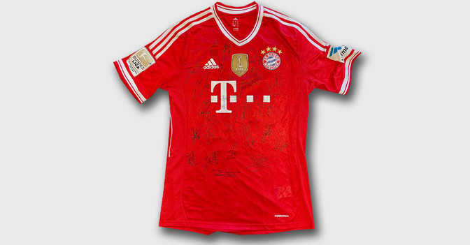CL Trikot Badstuber    CL Trikot Badstuber