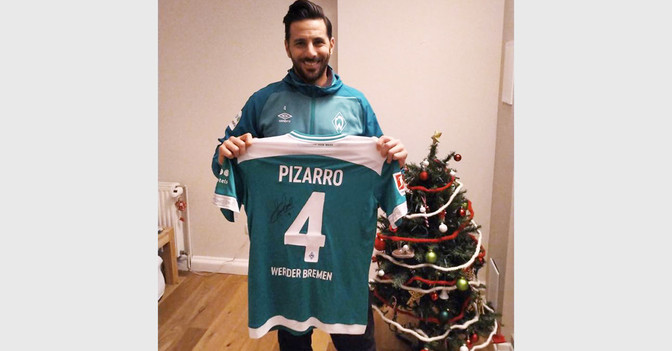 Claudio Pizarro Trikot   Claudio Pizarro Trikot