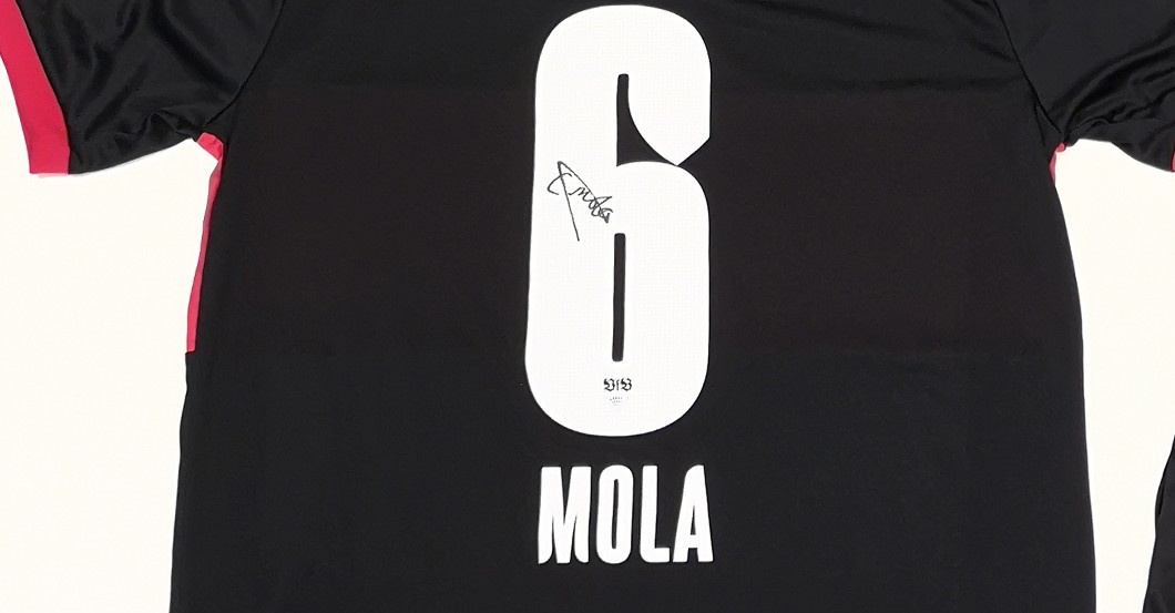 Danke Outfit Clinton Mola   Danke Outfit Clinton Mola