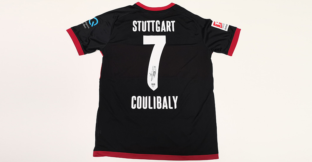  Danke Outfit Coulibaly 