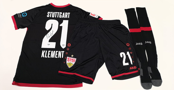 Danke Outfit Klement   Danke Outfit Klement