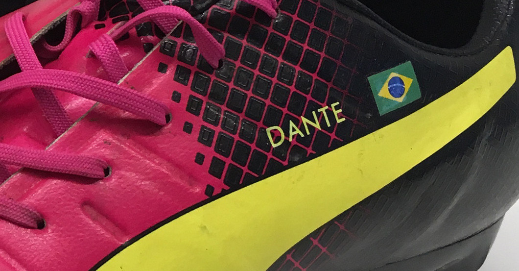 Dantes getragene Schuhe   Dantes getragene Schuhe