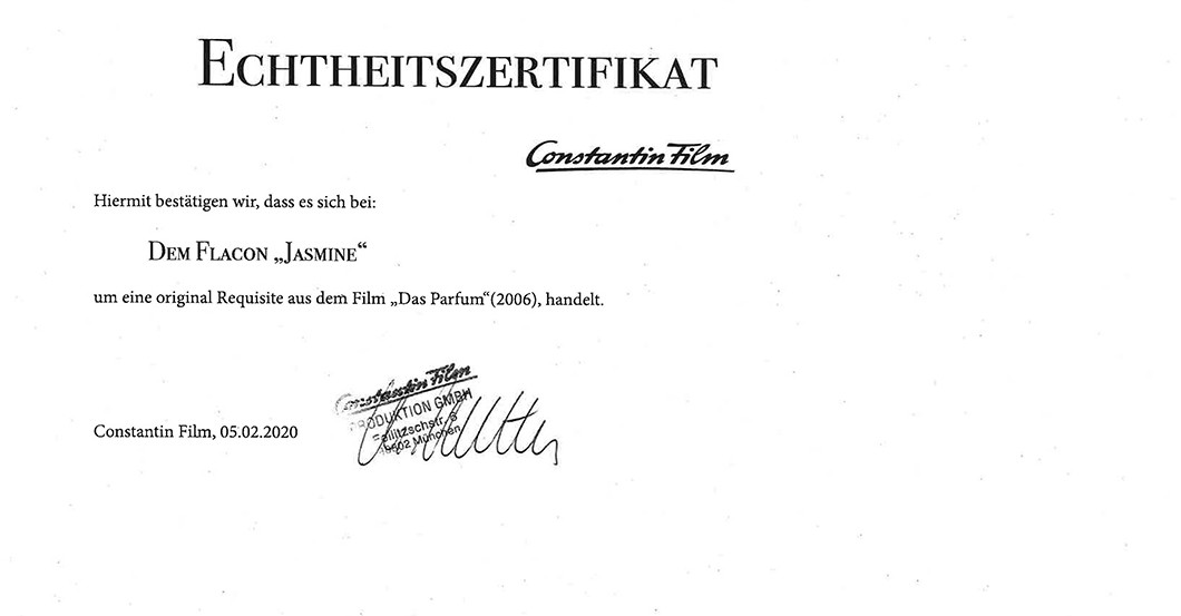  Das Parfum Requisite 