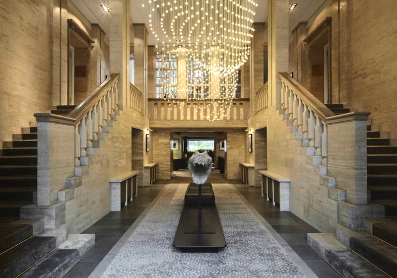 Zeitloses Design mit klassischen Elementen zeichnet Das Stue aus