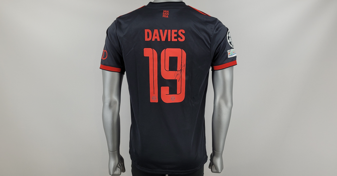  Davies FCB-Trikot  