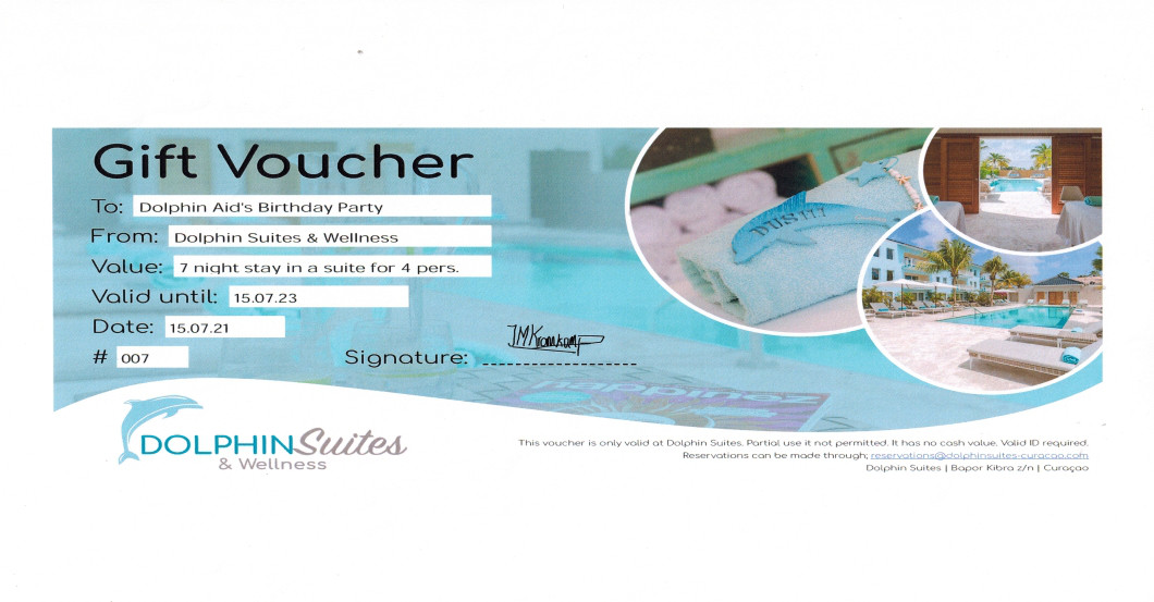 Delfine Curacao    Delfine Curacao