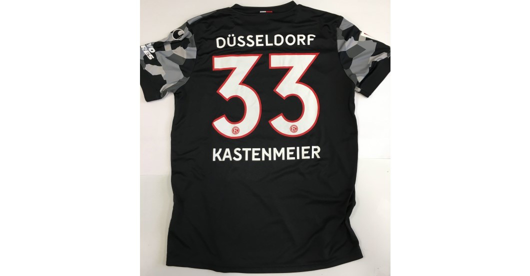 Delfine Kastenmeier   Delfine Kastenmeier