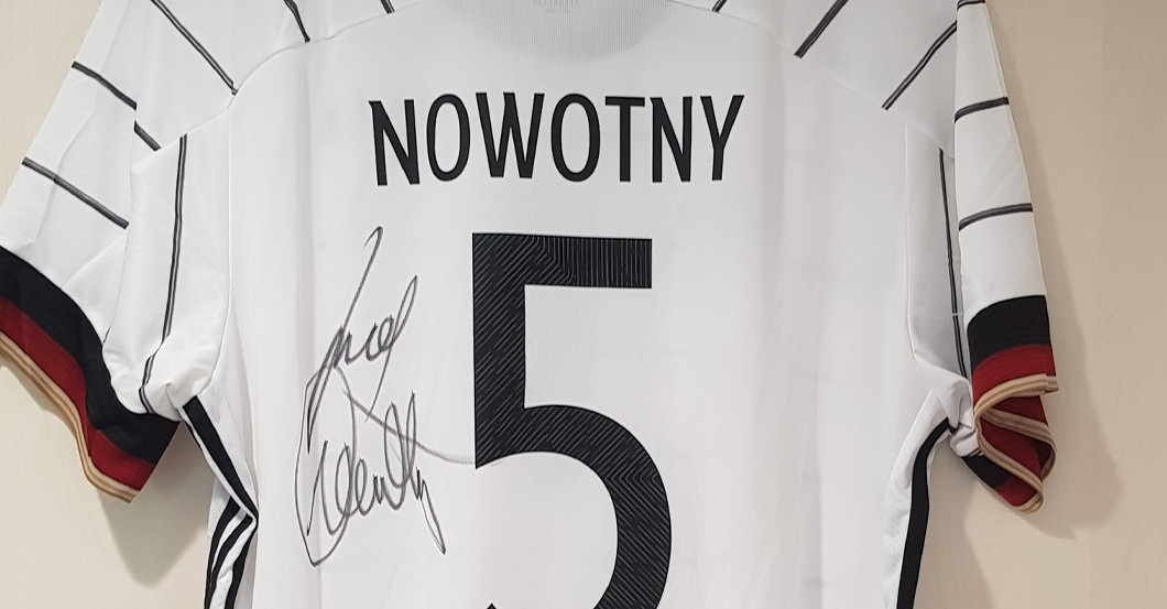  DFB Allstars Nowotny 