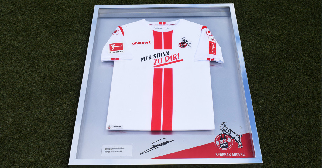  DFB Özcan Trikot getragen 