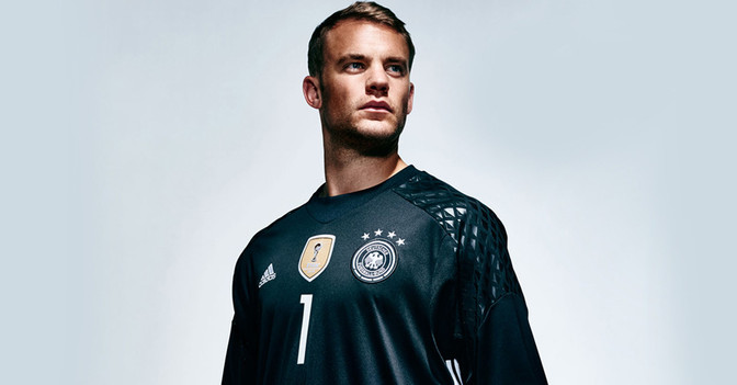 DFB Outfit Manuel Neuer   DFB Outfit Manuel Neuer