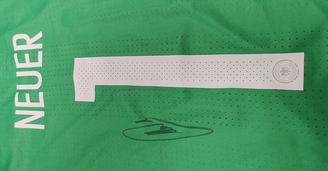 DFB Paket Neuer    DFB Paket Neuer