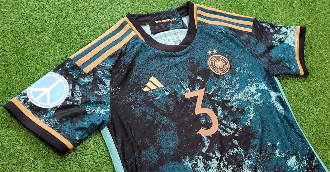 DFB Trikot Hendrich   DFB Trikot Hendrich