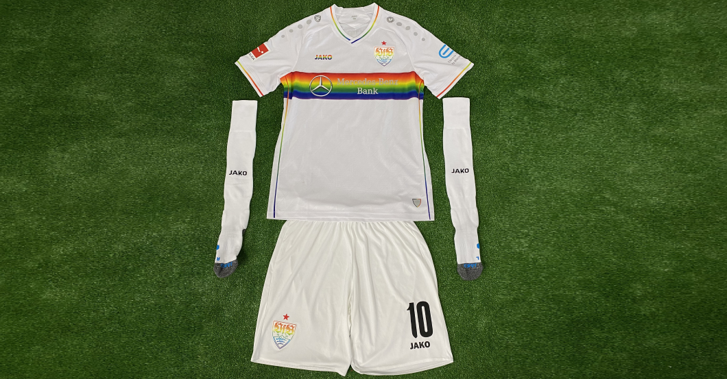  Didavi Outfit signiert 