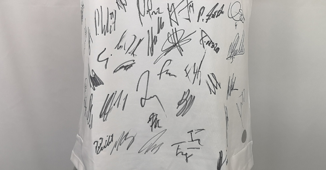 Didavi VfB teamsigniert   Didavi VfB teamsigniert