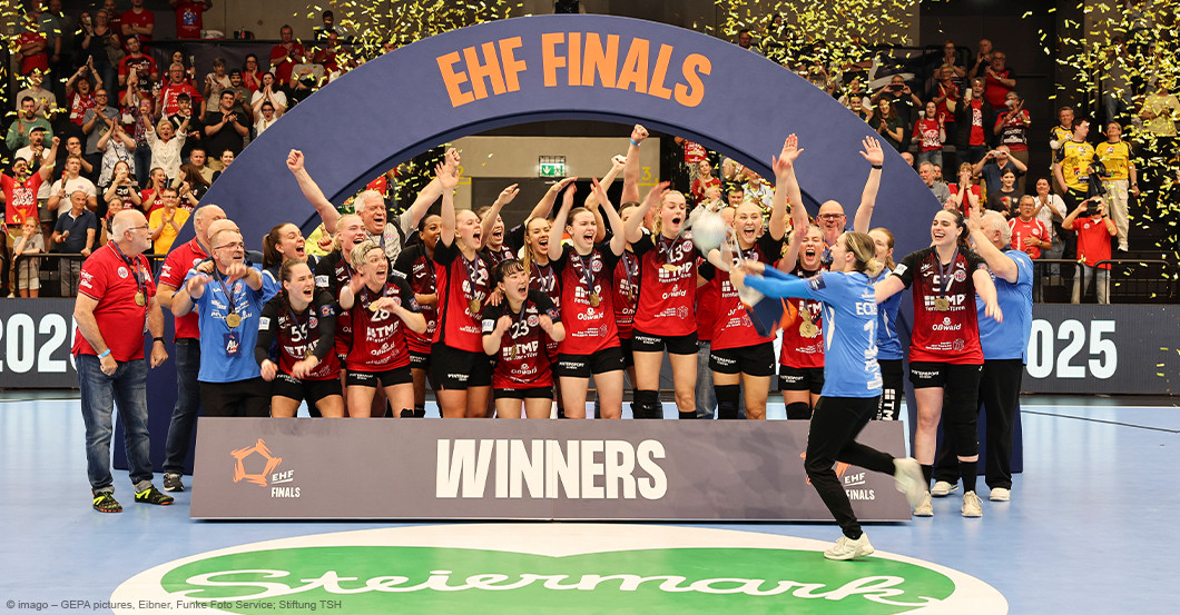 Dinah Eckerle Trikot   Dinah Eckerle Trikot