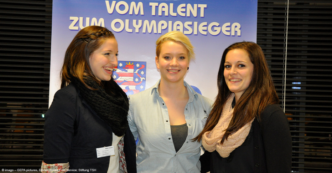 Dinah Eckerle Trikot   Dinah Eckerle Trikot