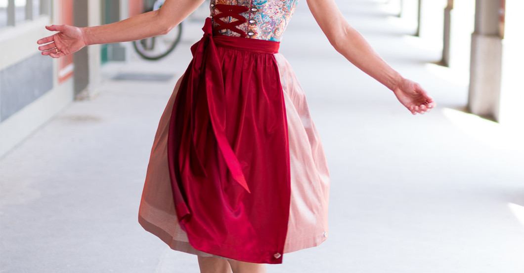  Dirndl DirndlLiebe 