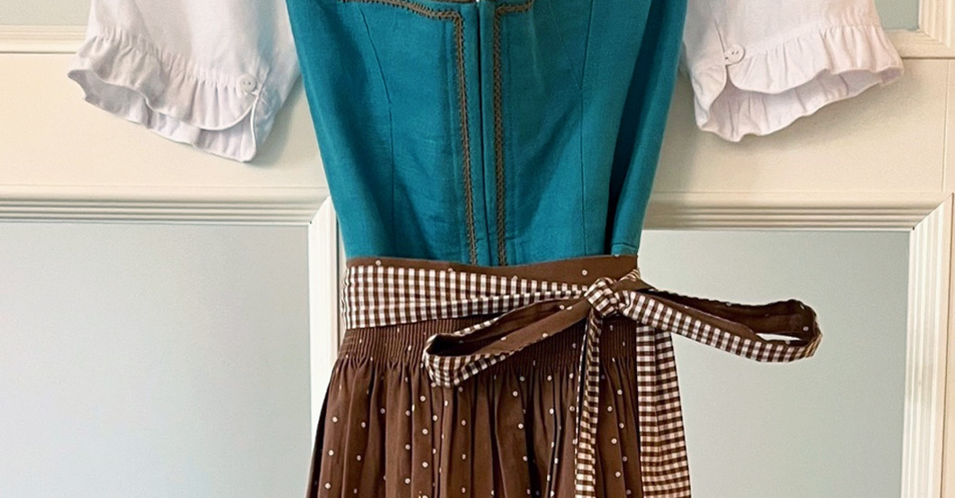 Dirndl Leinen   Dirndl Leinen