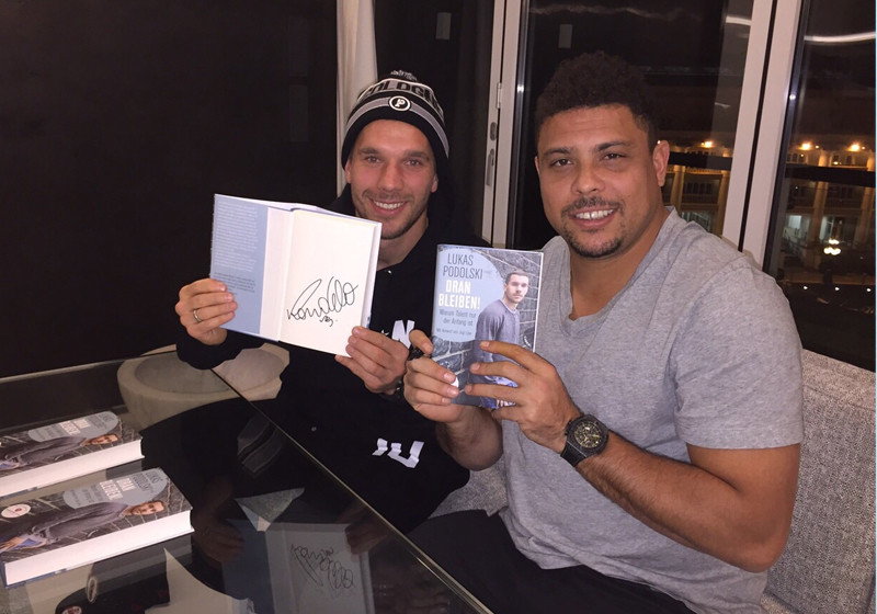 Dranbleiben signiert   Dranbleiben signiert