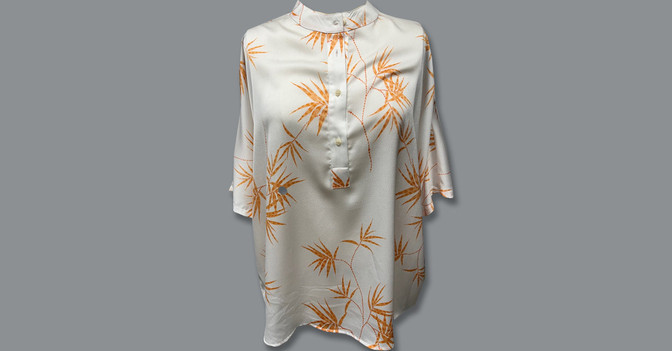 Dschungel Bluse Show 1   Dschungel Bluse Show 1