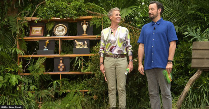 Dschungel Bluse Show 6   Dschungel Bluse Show 6