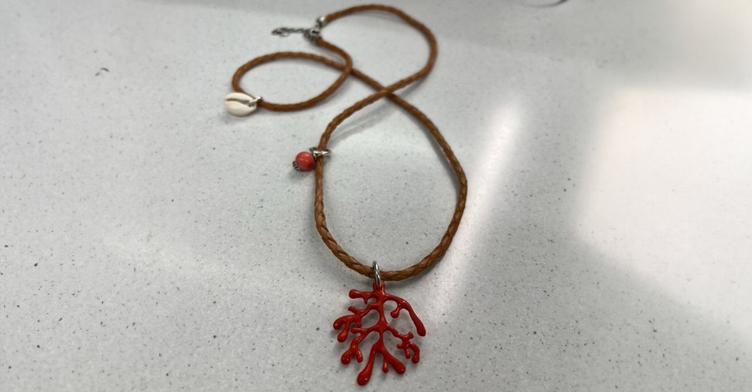 Dschungel Korallenkette   Dschungel Korallenkette