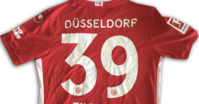 Düsseldorf Trikot Zimmer   Düsseldorf Trikot Zimmer