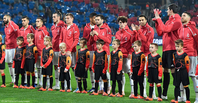  Einlaufkind Audi Cup 