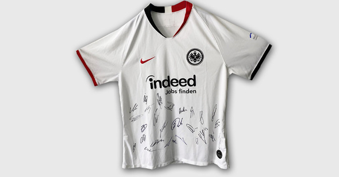  Eintracht teamsigniert 