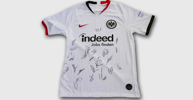 Eintracht Trikot teamsign   Eintracht Trikot teamsign