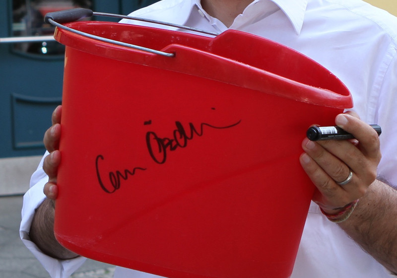  Eiseimer Cem Özdemir 