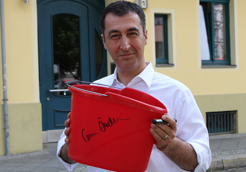  Eiseimer Cem Özdemir 