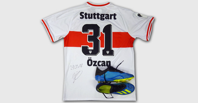  EM Sondertrikot Özcan 
