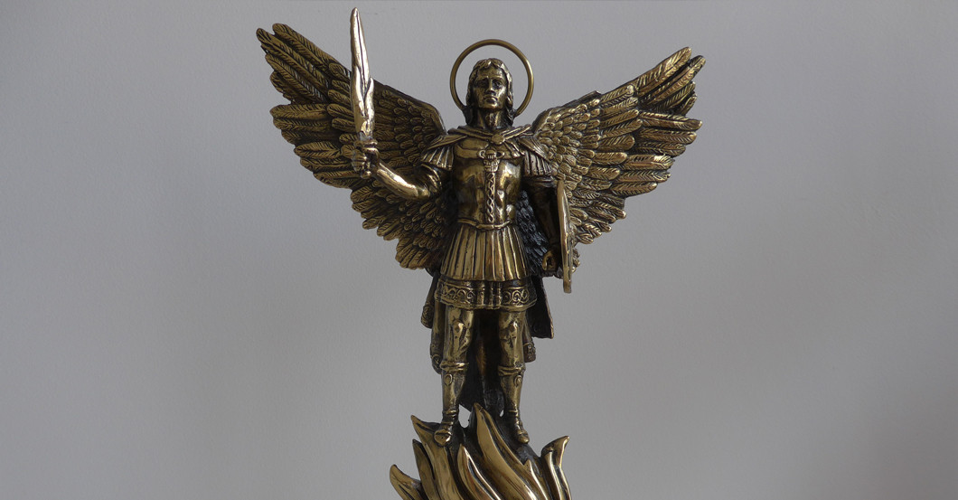 Erzengel Michael Skulptur   Erzengel Michael Skulptur