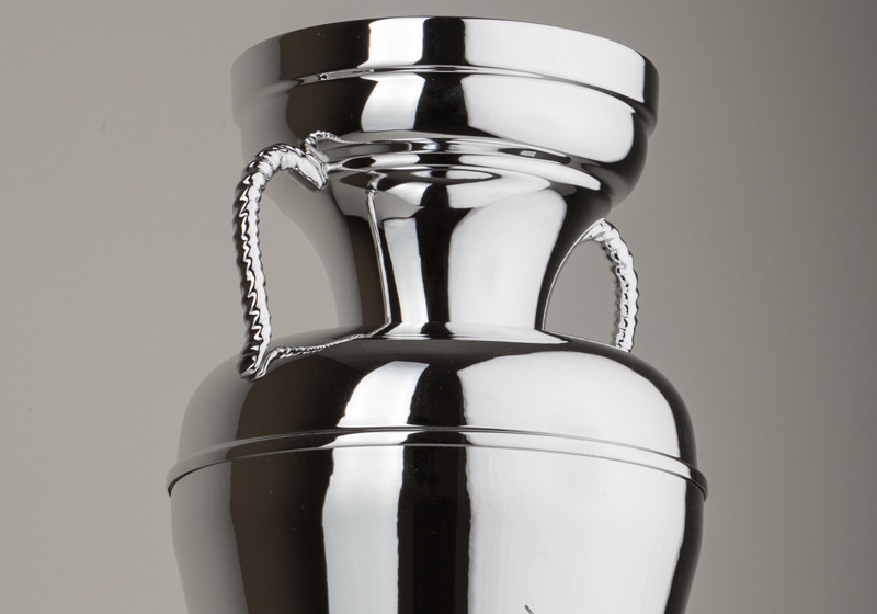 Euro Pokal signiert   Euro Pokal signiert