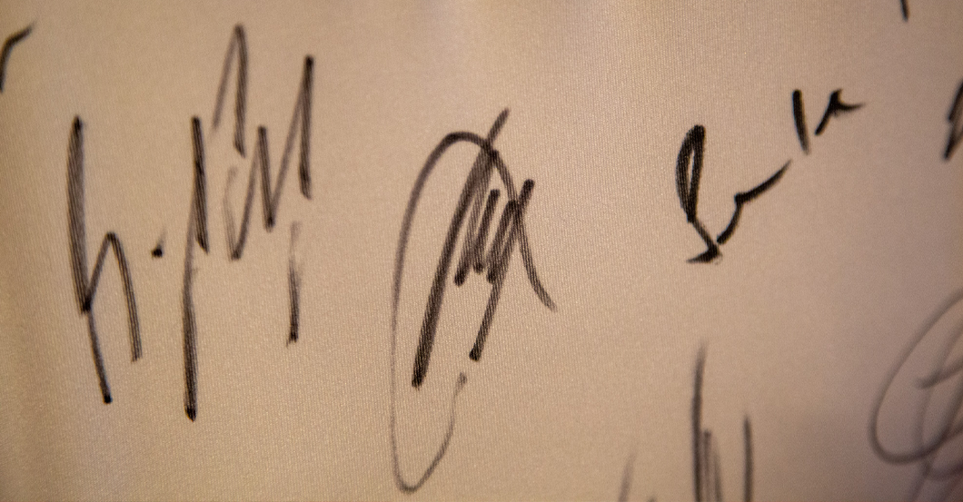 F95 Aufwärmtrikot 4   F95 Aufwärmtrikot 4