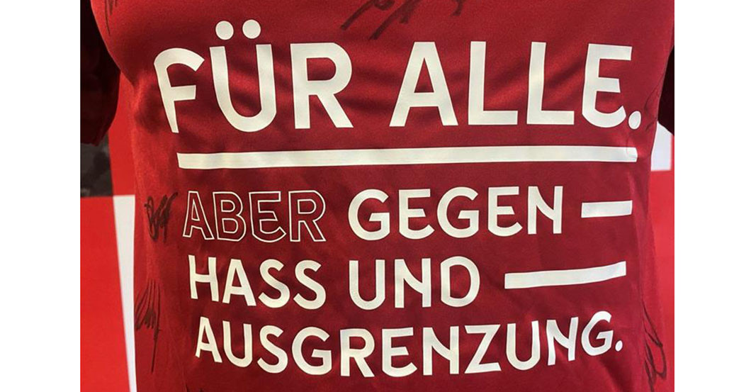  F95 NieWieder Shirt 19 